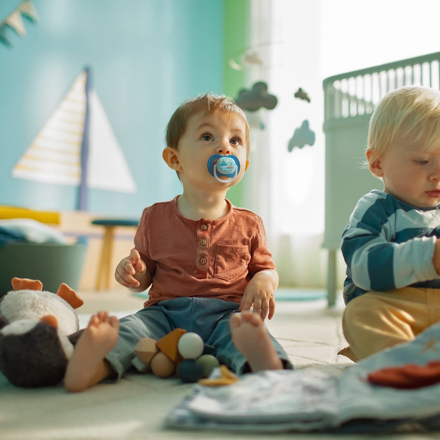 Philips Avent Ultra Air lutt, 6–18 kuud, ortodontiline, BPA-vaba, sinine/türkiis, 2 tk + steriliseerimis-/hoiukarp