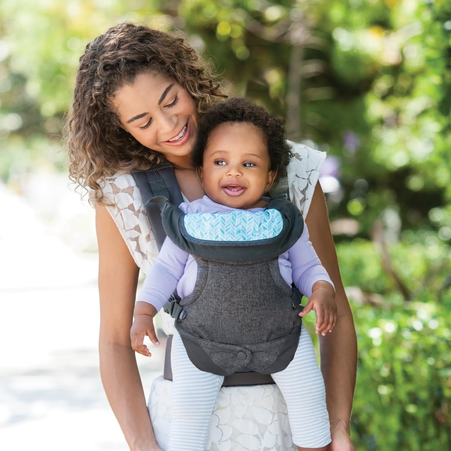 Infantino Flip Advanced 4-ühes ergonoomiline kandekott, vastsündinust kuni 14,5 kg, hall