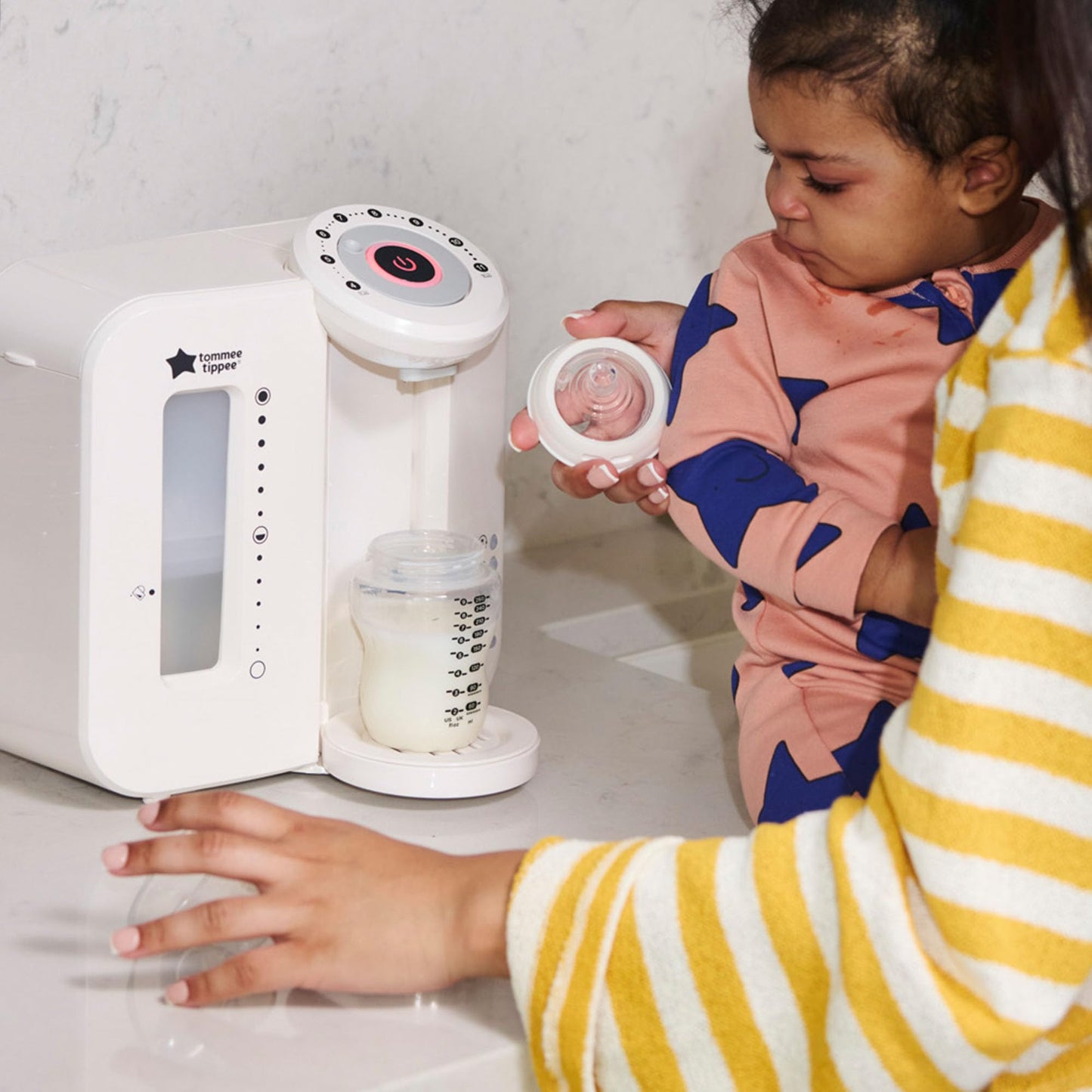 Tommee Tippee Perfect Prep piimasegu valmistamise masin, valge