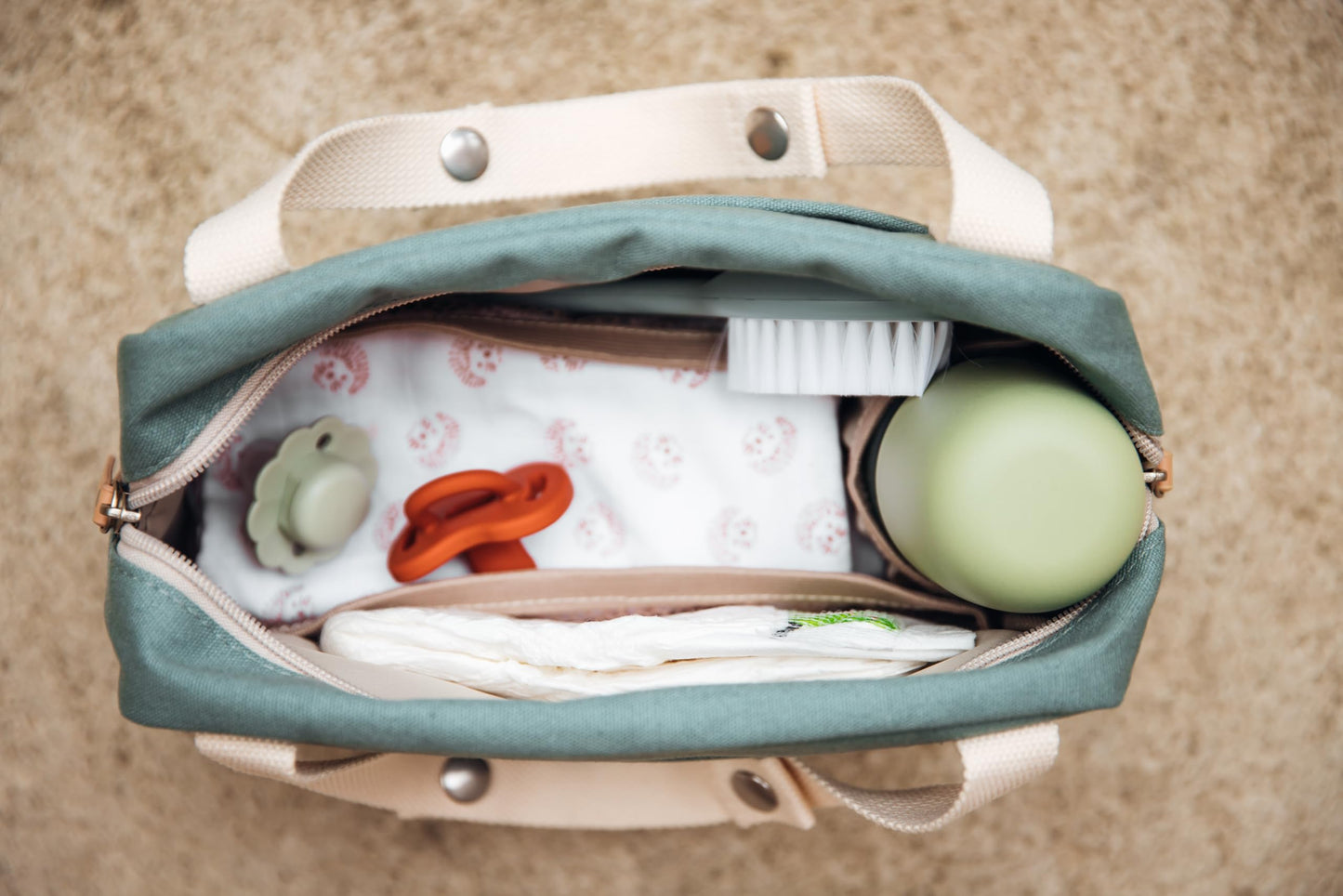 Béaba Mini Paris mähkme- ja reisikott, 5L, salvei