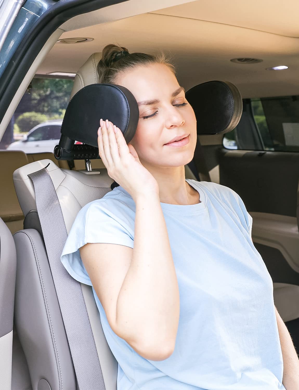 Oasser reguleeritav auto kaelatugi lastele ja täiskasvanutele, must