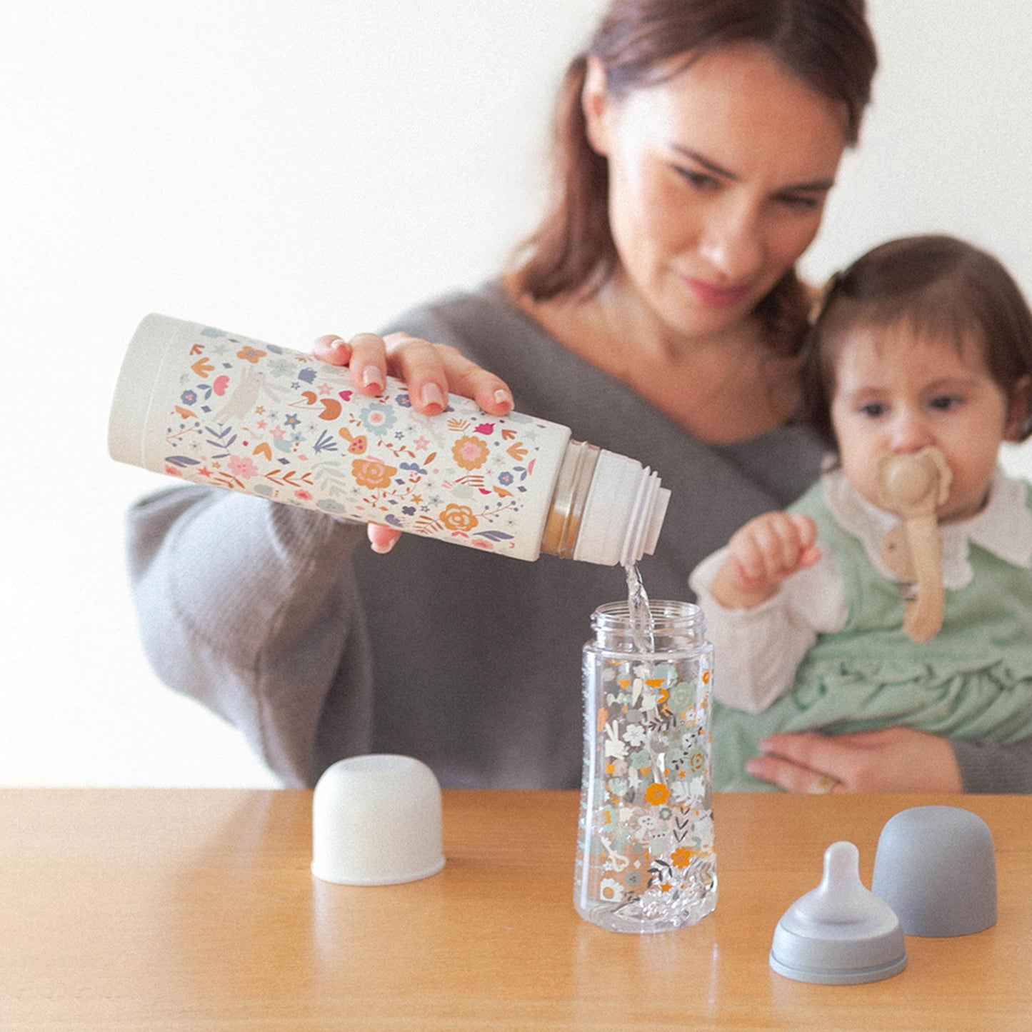 Suavinex roostevabast terasest termospudel 500 ml, roheline (Wonderland kollektsioon)