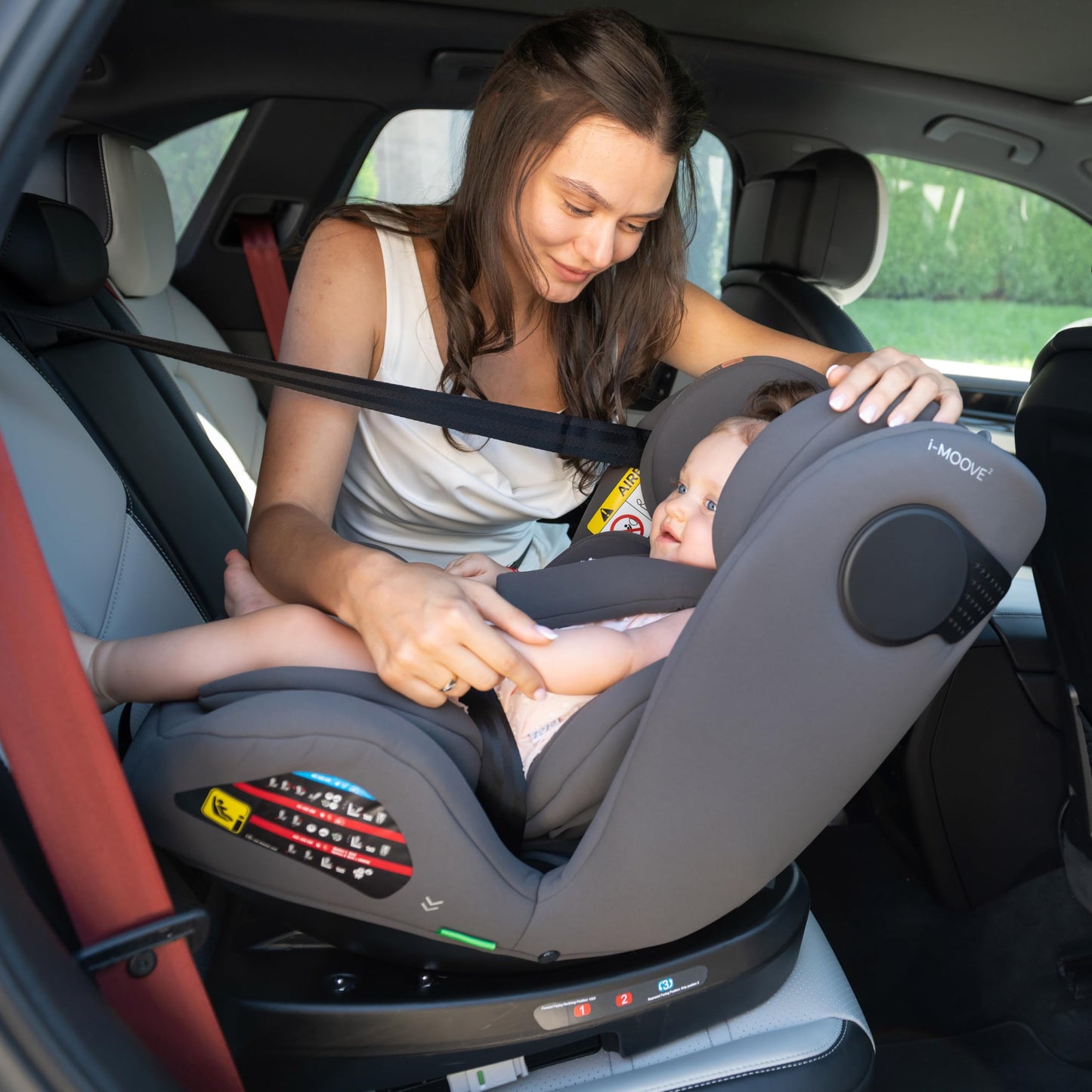 KikkaBoo i-MOOVE 2 i-Size turvatool 40–150 cm ISOFIX ja 360° pööratav – armee roheline