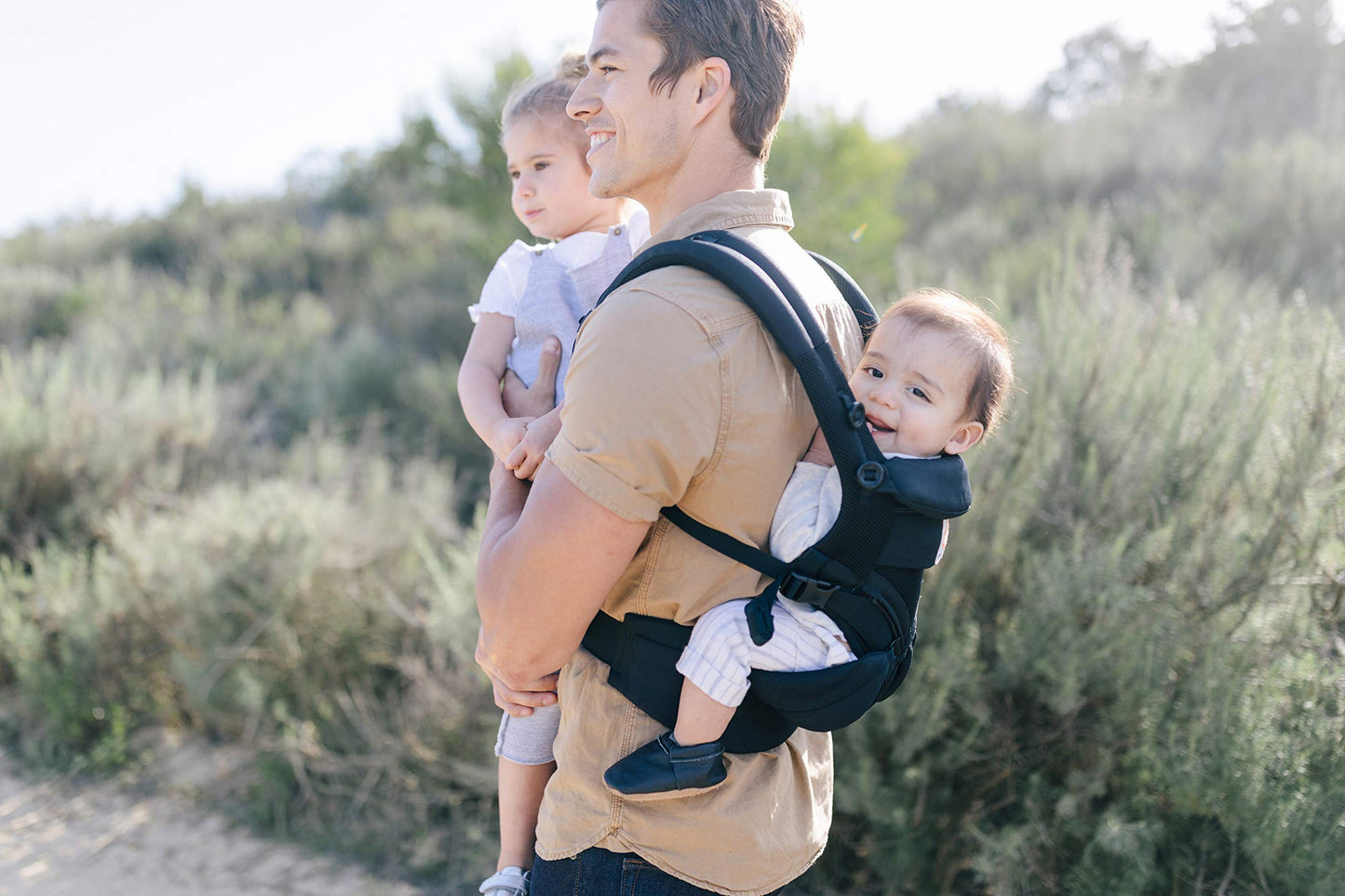 Ergobaby Omni 360 Cool Air Mesh ergonoomiline kandekott, 0–3 a, 4 kandesuunda, Onyx Black