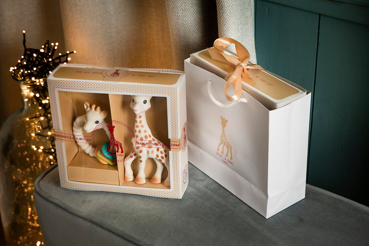 Sophie la girafe Sophiesticated kinkekomplekt – Colo’rings närimisrõngas ja kõrin