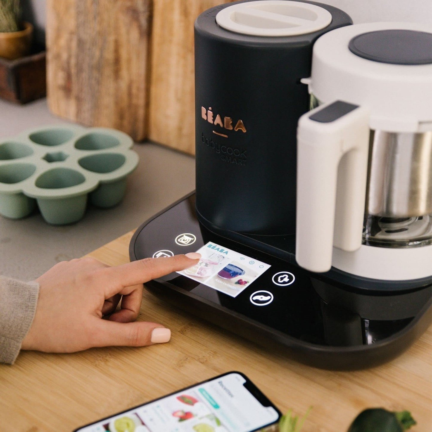 Béaba Babycook Smart nutikas beebitoidu blender-auruti, integreeritud kaaluga