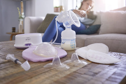 Philips Avent rinnanibukaitsmed hoiukarbi ja 2 kaitsega, suurus M