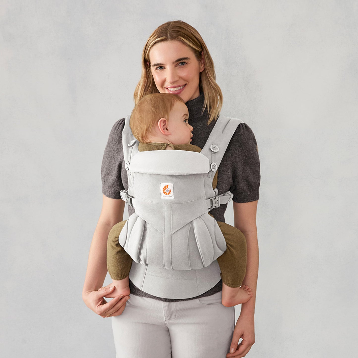 Ergobaby Omni 360 Classic kandekott 0–48 kuud, Pearl Grey