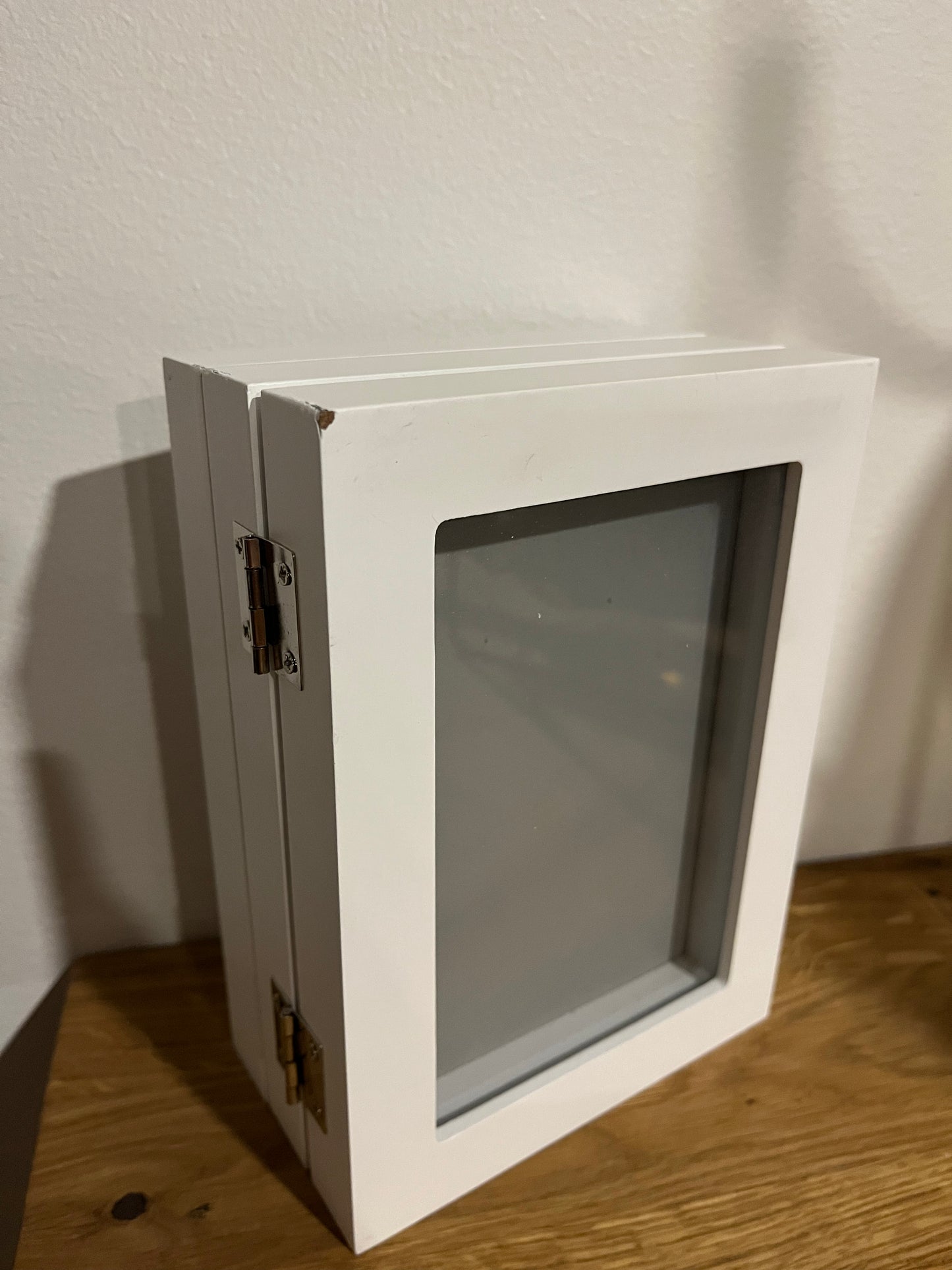 Jané valge beebi käe- ja jalajälje fotoraam modelleerimissaviga